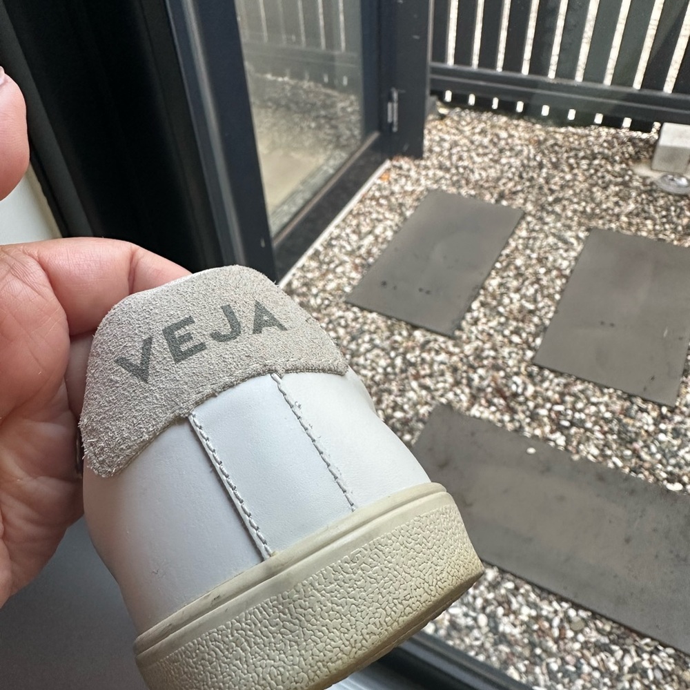 Women’s Veja Esplar White sneakers - 38 - Picture 5 of 16